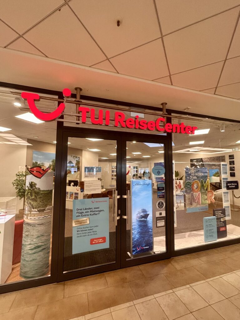 famila Center Brake: TUI